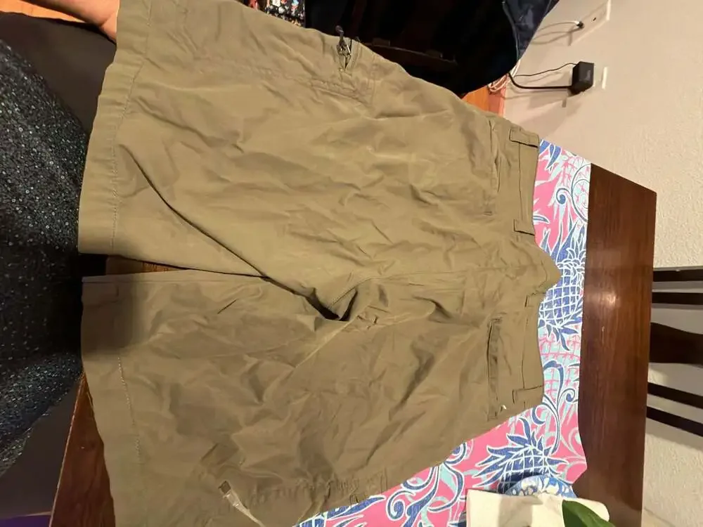 Tailor Vintage Men's Cargo Shorts Size 38 Olive Green Performance Hybrid